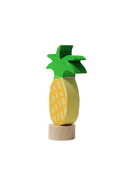 Ananas steker voor in verjaardagsring