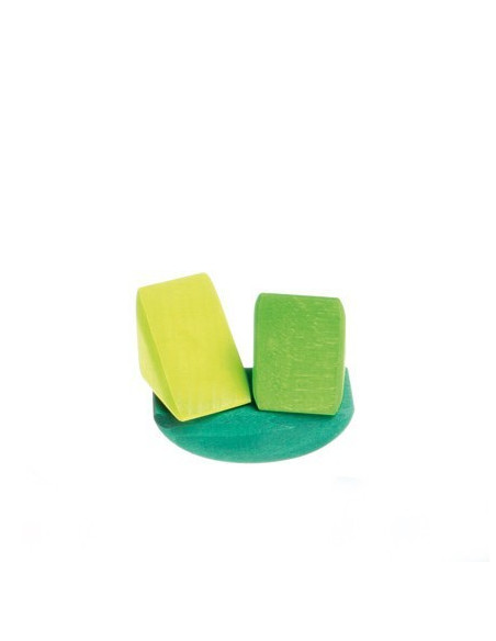 Stapel zeilbootje groen