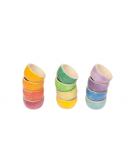 Houten bakjes gekleurd