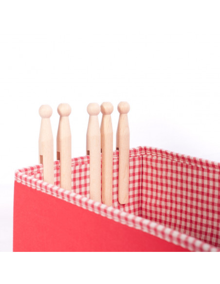 Oude houten wasknijpers