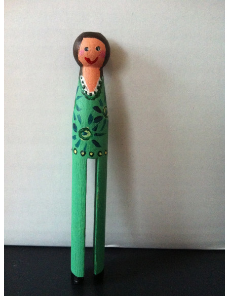 Oude houten wasknijpers