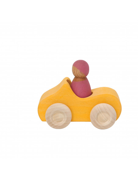Auto met bestuurder oranje