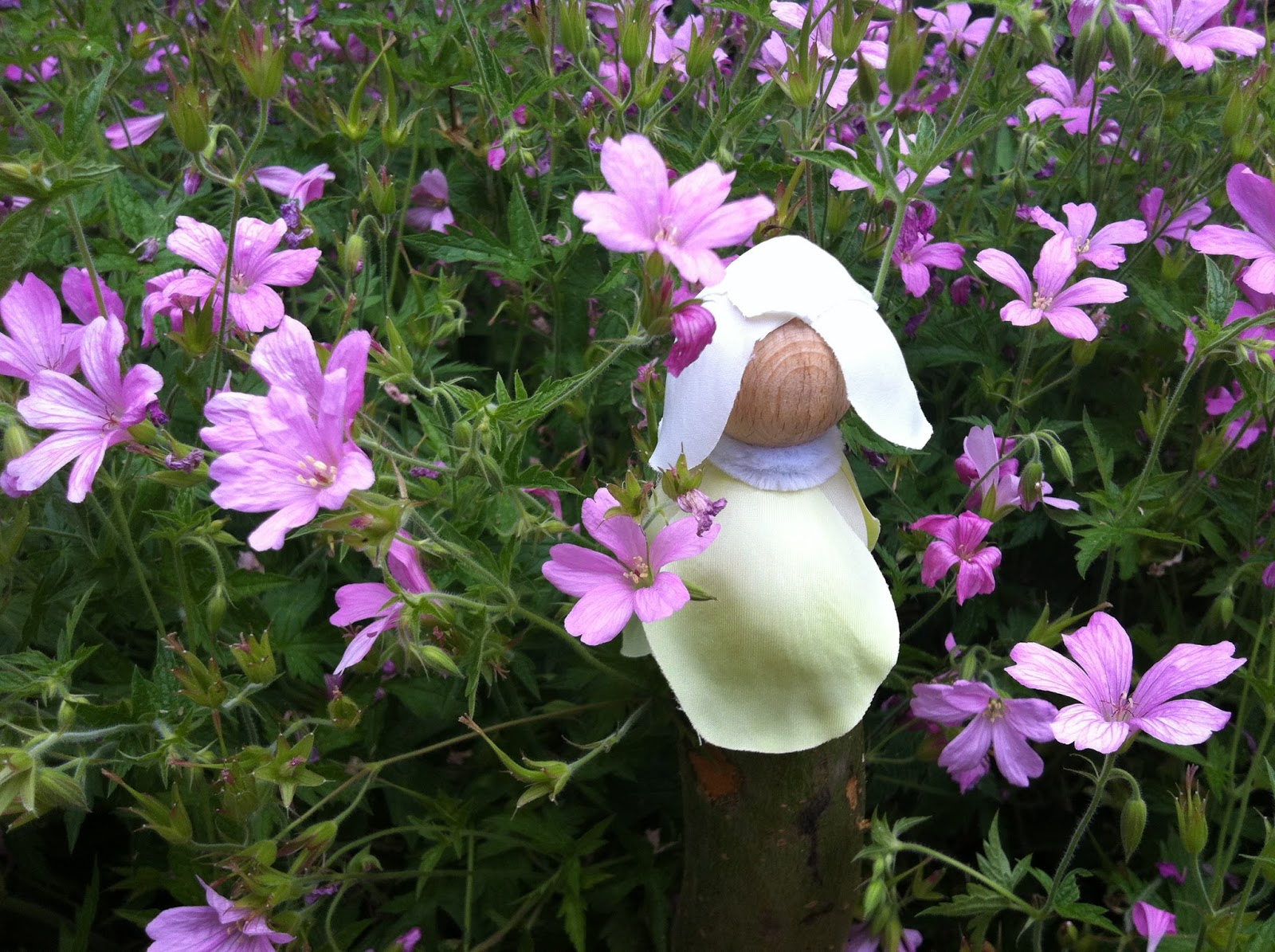 peg doll bloemenmeisje