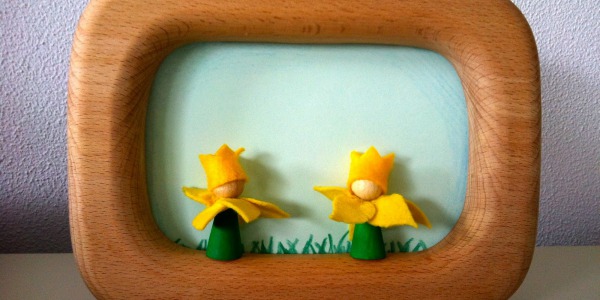 Maak een 3d peg doll lente schilderijtje