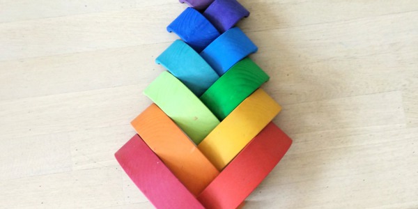 Houten regenboog: Vlechtwerk